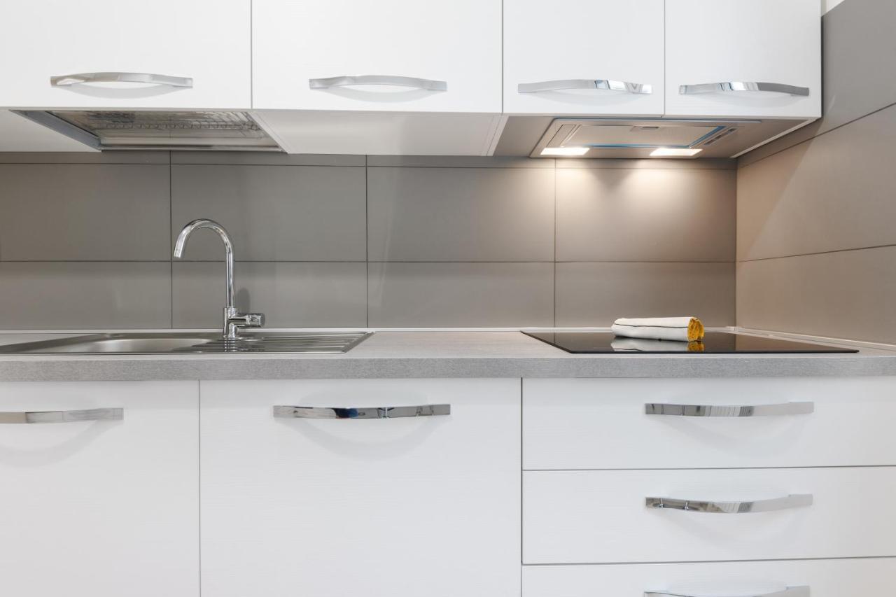 Modern Flat 250 Mt From The Sea - Albissola Marina Apartman Kültér fotó