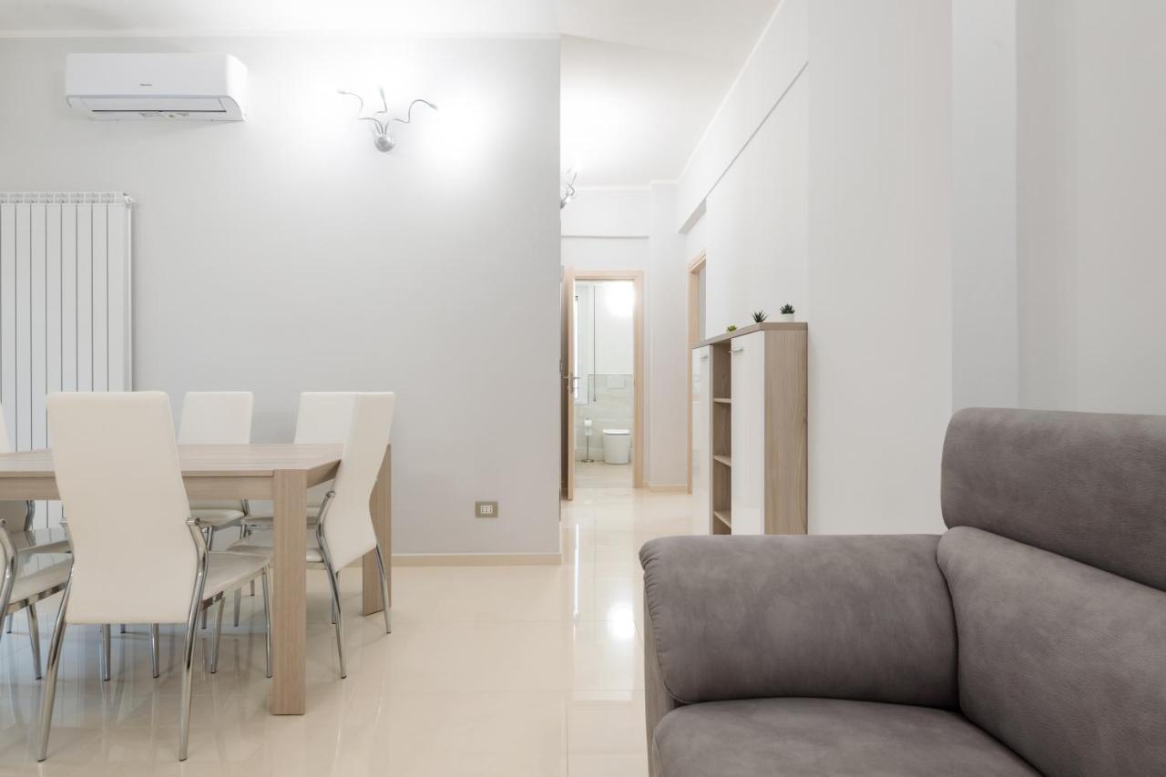 Modern Flat 250 Mt From The Sea - Albissola Marina Apartman Kültér fotó