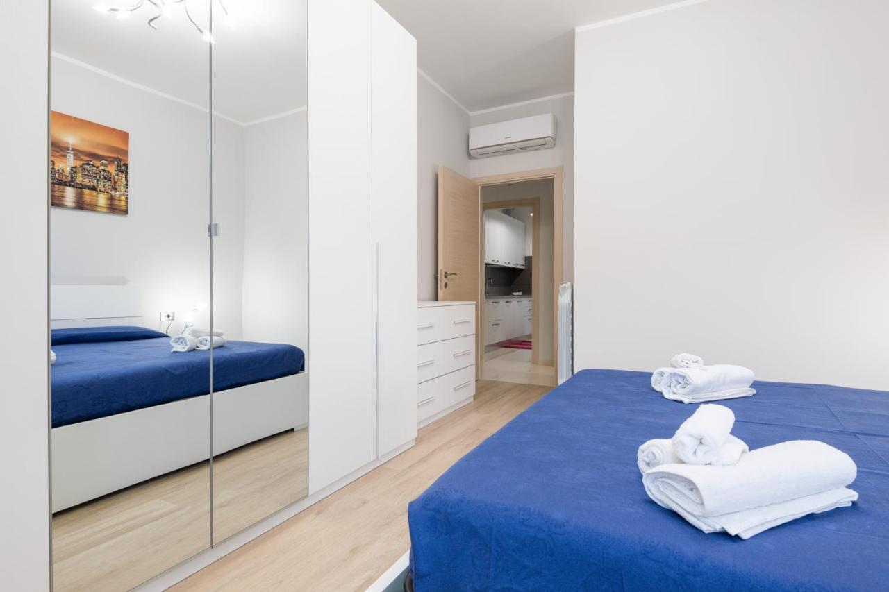 Modern Flat 250 Mt From The Sea - Albissola Marina Apartman Kültér fotó